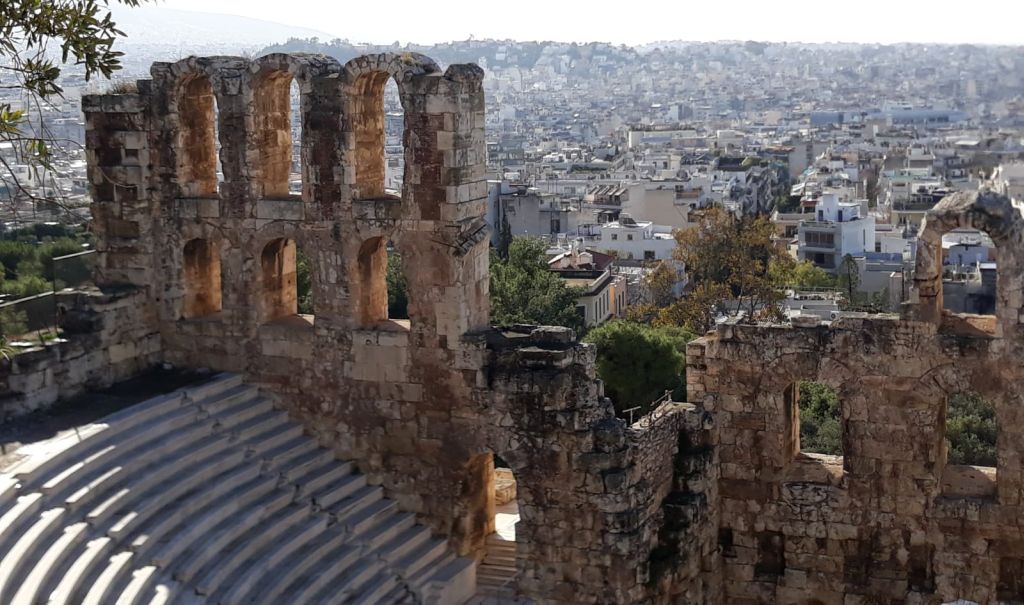 Bezárják Görögországban az összes régészeti helyszínt a legmelegebb órákban