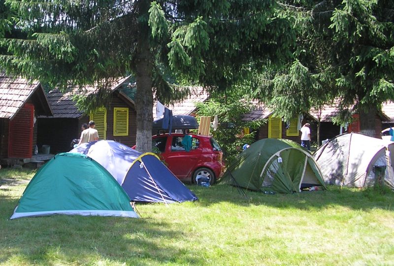 Az iskolai táborok költségei üdülési utalvánnyal is fedezhetők